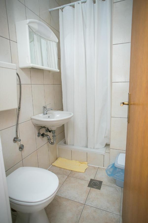 נובליה Apartments Ostrea - Mimoza מראה חיצוני תמונה