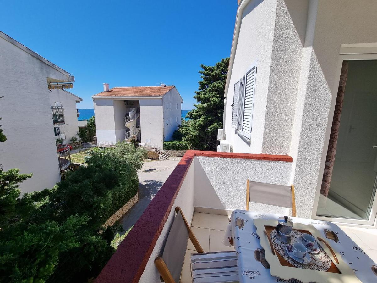 נובליה Apartments Ostrea - Mimoza מראה חיצוני תמונה