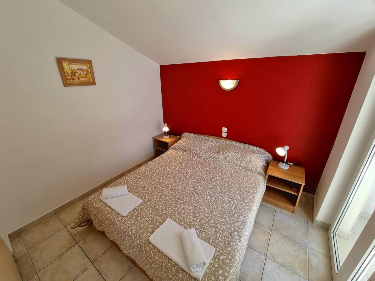 נובליה Apartments Ostrea - Mimoza מראה חיצוני תמונה